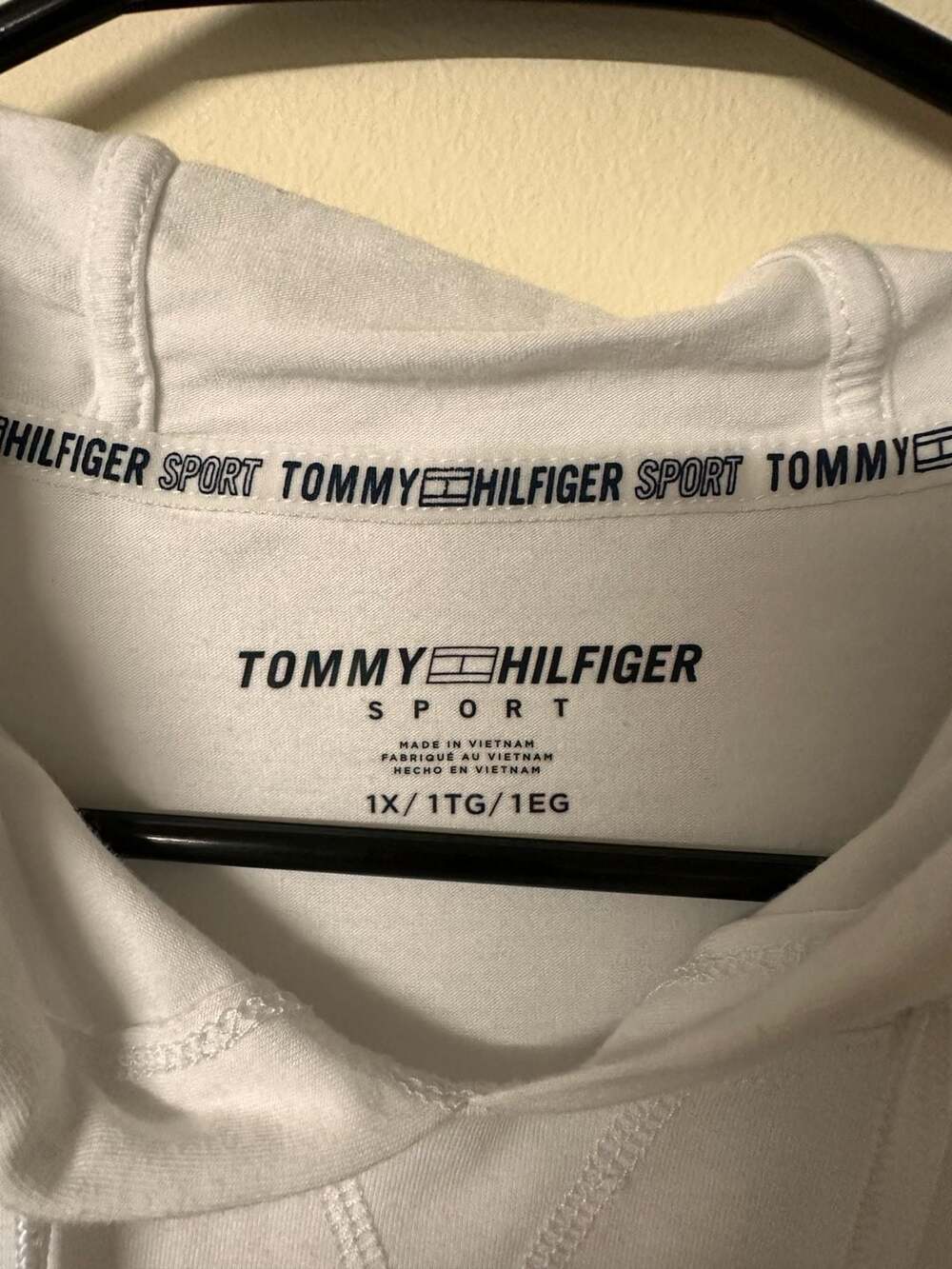 Tommy Hilfiger Sport Women's White Short Sleeve Hoodie Sweatshirt Size 1X